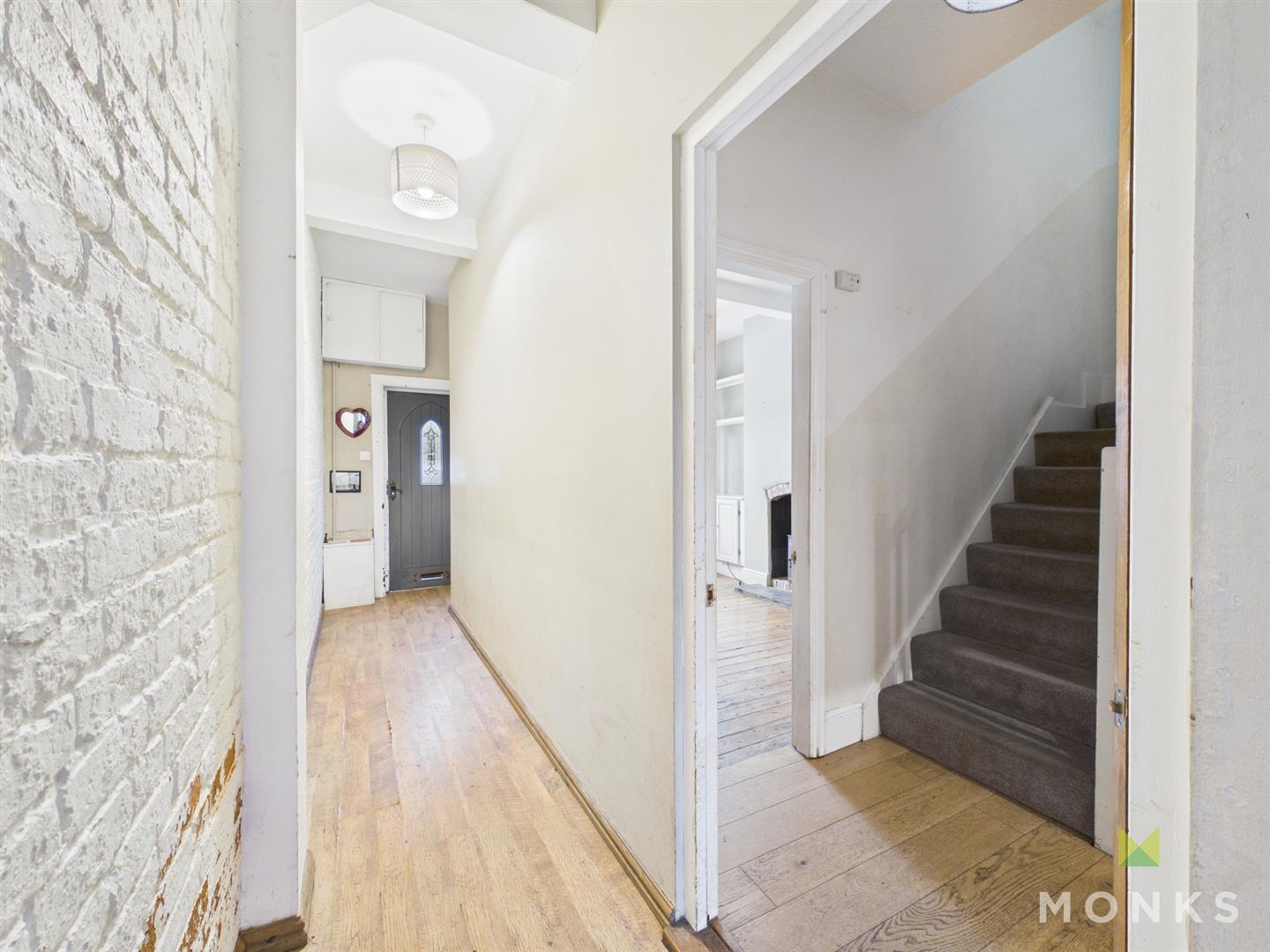 35 Upper Brook Street, Oswestry, SY11 2TG For Sale
